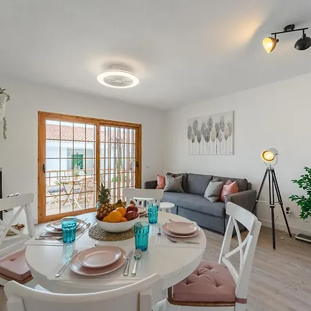 Ferienwohnung Bouganvillas *